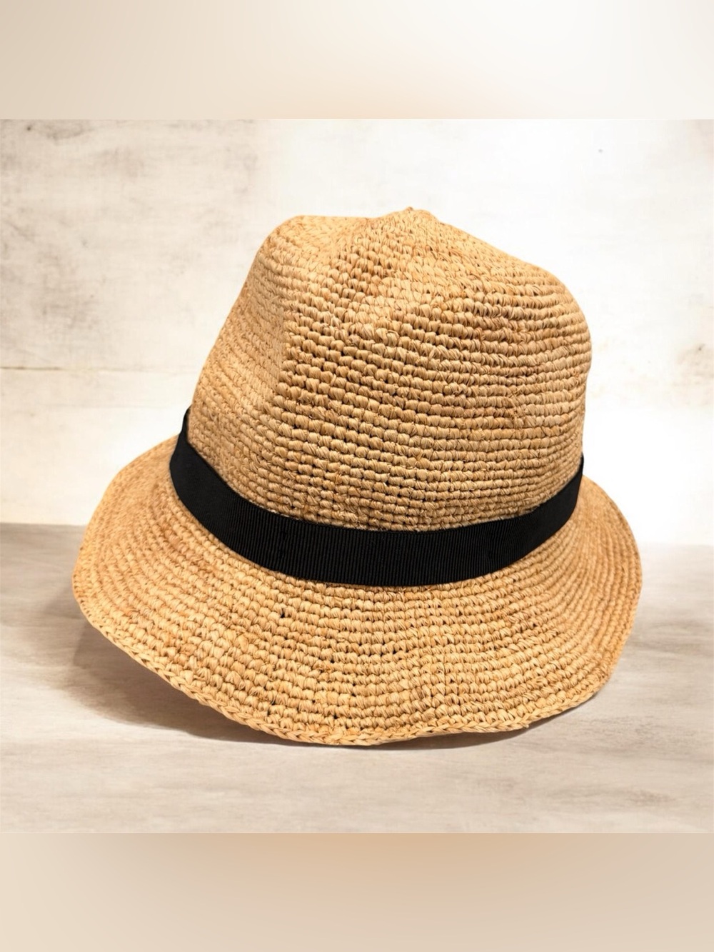 J Crew 100% Raffia Straw Packable Fedora Hat with Black Ribbon Band